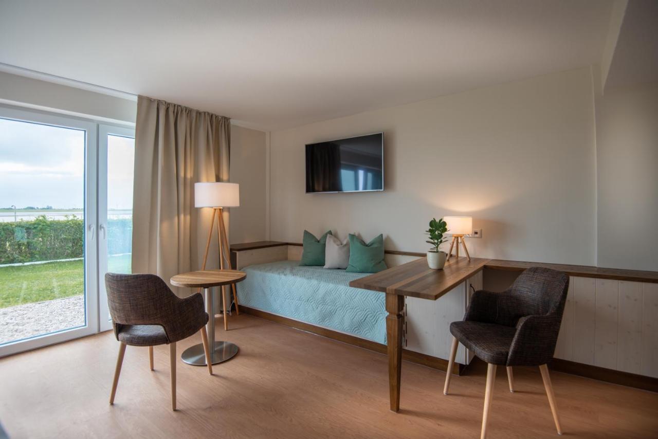 Be Bio Hotel Be Natural - Direkt Am Wasser Tönning Buitenkant foto